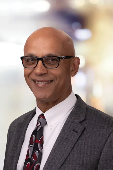 Portrait of Bob Burton, REALTOR® .